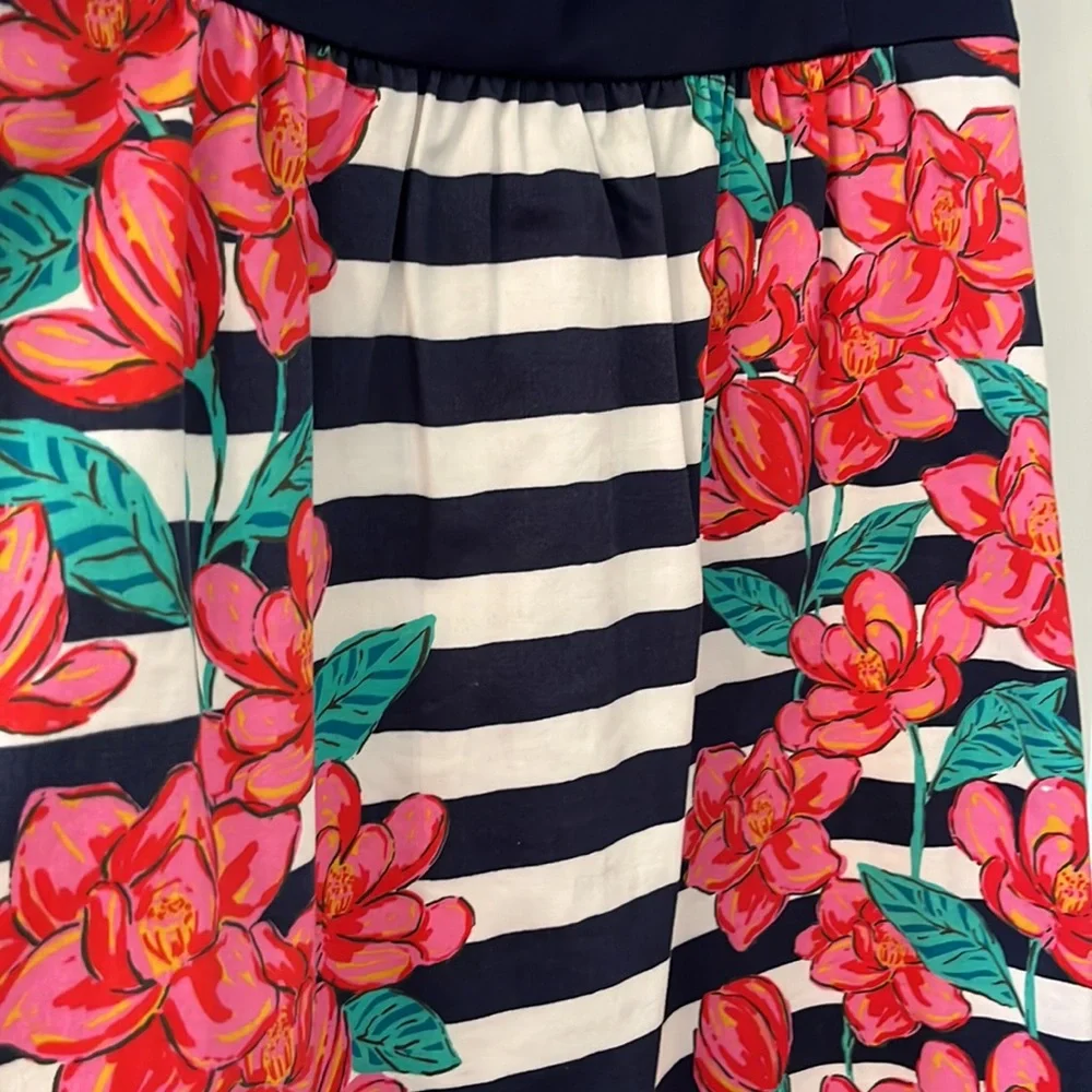 Vineyard Vines dress - Picture 3 of 7